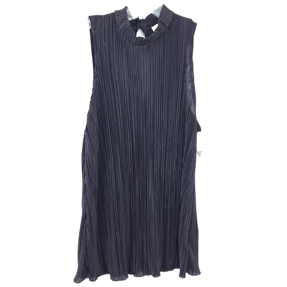 NEW Ultra Flirt Sleeveless Blouse Crinkle Medium Black High Neck Top Blouse